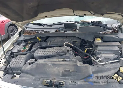 2008 Chrysler Aspen Limited z USA, uszkodzony, nr VIN 1A8HW58228F113941